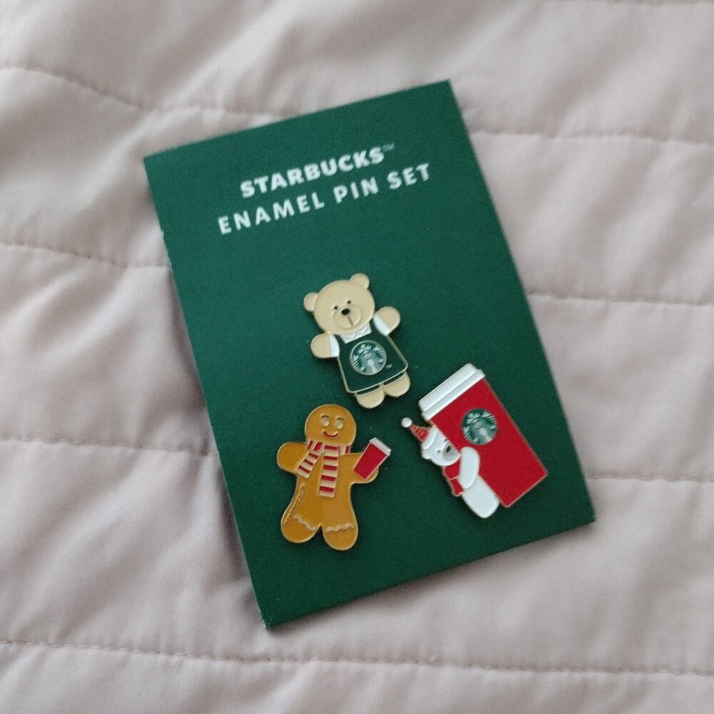 NWT Starbucks 2025 Holiday 3-Piece Enamel Pin Set